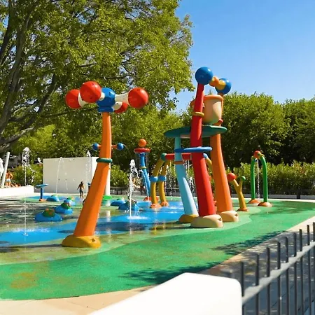 Tatil parkı Easyatent Mobile Zelena Laguna *