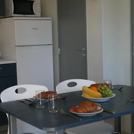 Easyatent Mobile Zelena Laguna Tatil parkı Mugeba