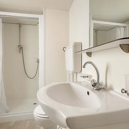 Easyatent Mobile Zelena Laguna Vakantiepark